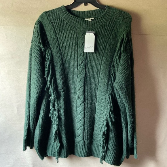 Wonderly Sweaters - Wonderly Cable Knit Sweater. NWT Dark green. Size XL